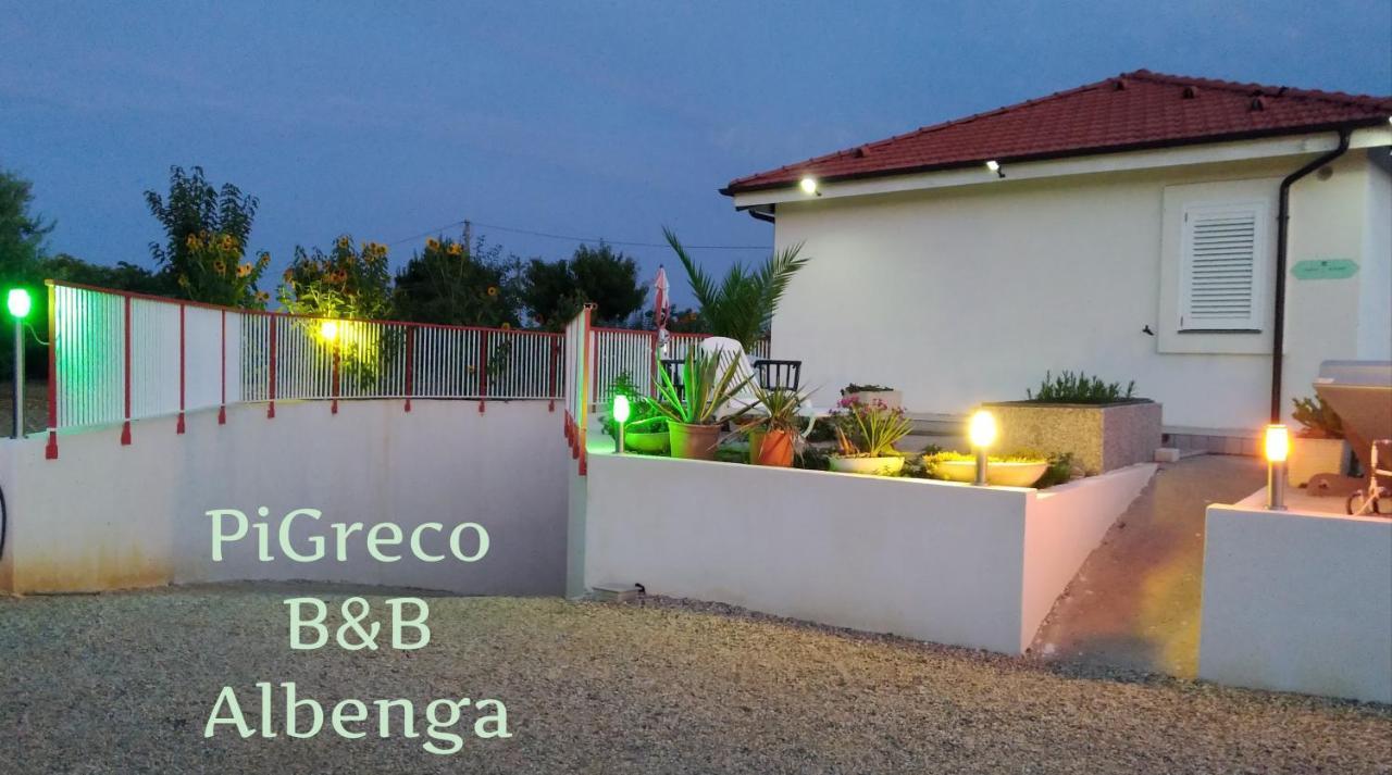 לינה וארוחת בוקר אלבניה Pigreco מראה חיצוני תמונה